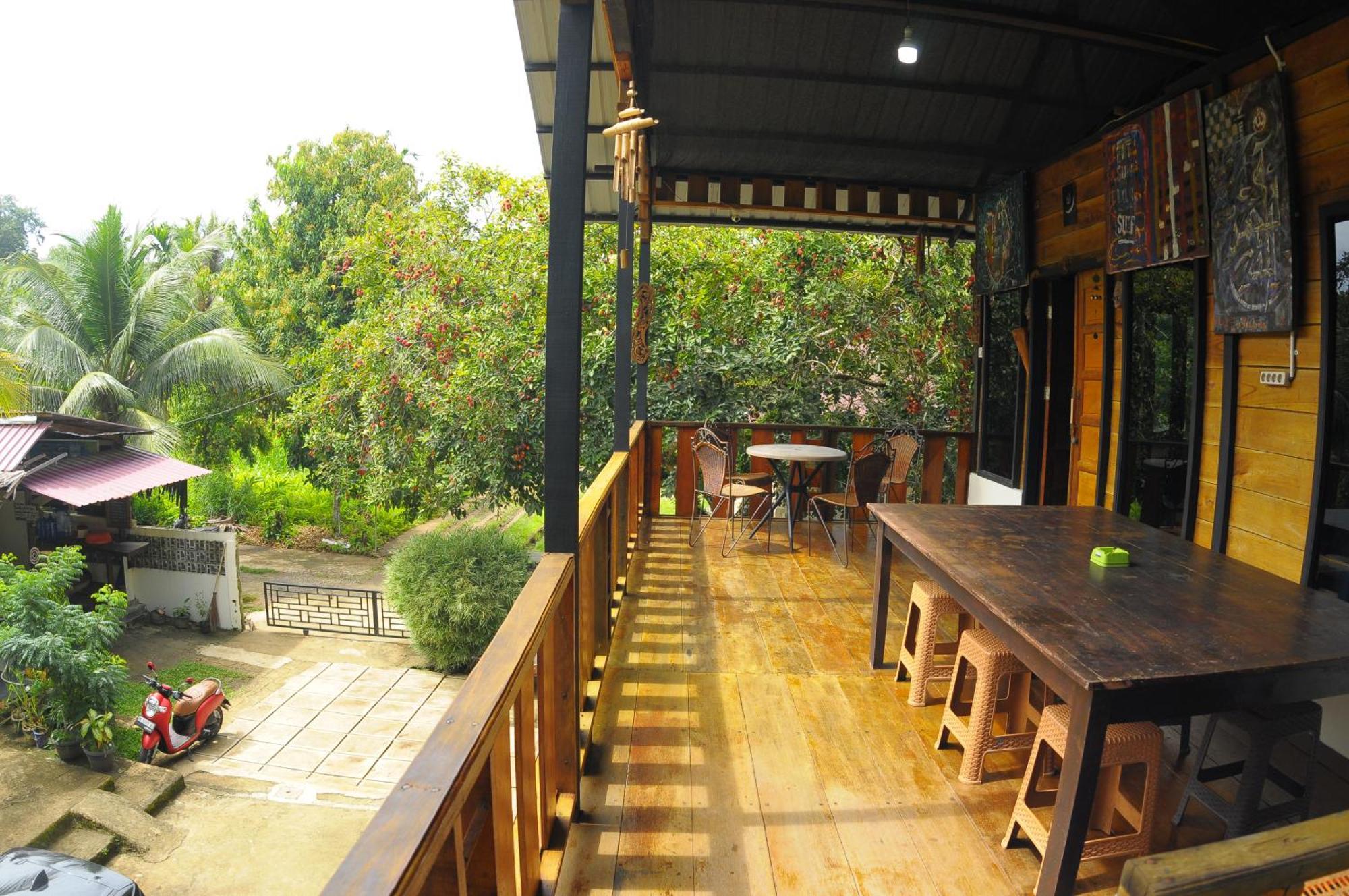 Air Manis Secret Surfcamp Apartment Taluk Batung ภายนอก รูปภาพ
