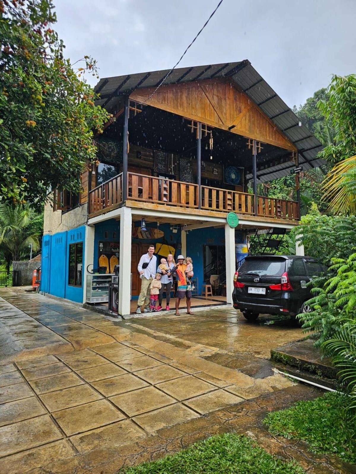 Air Manis Secret Surfcamp Apartment Taluk Batung ภายนอก รูปภาพ