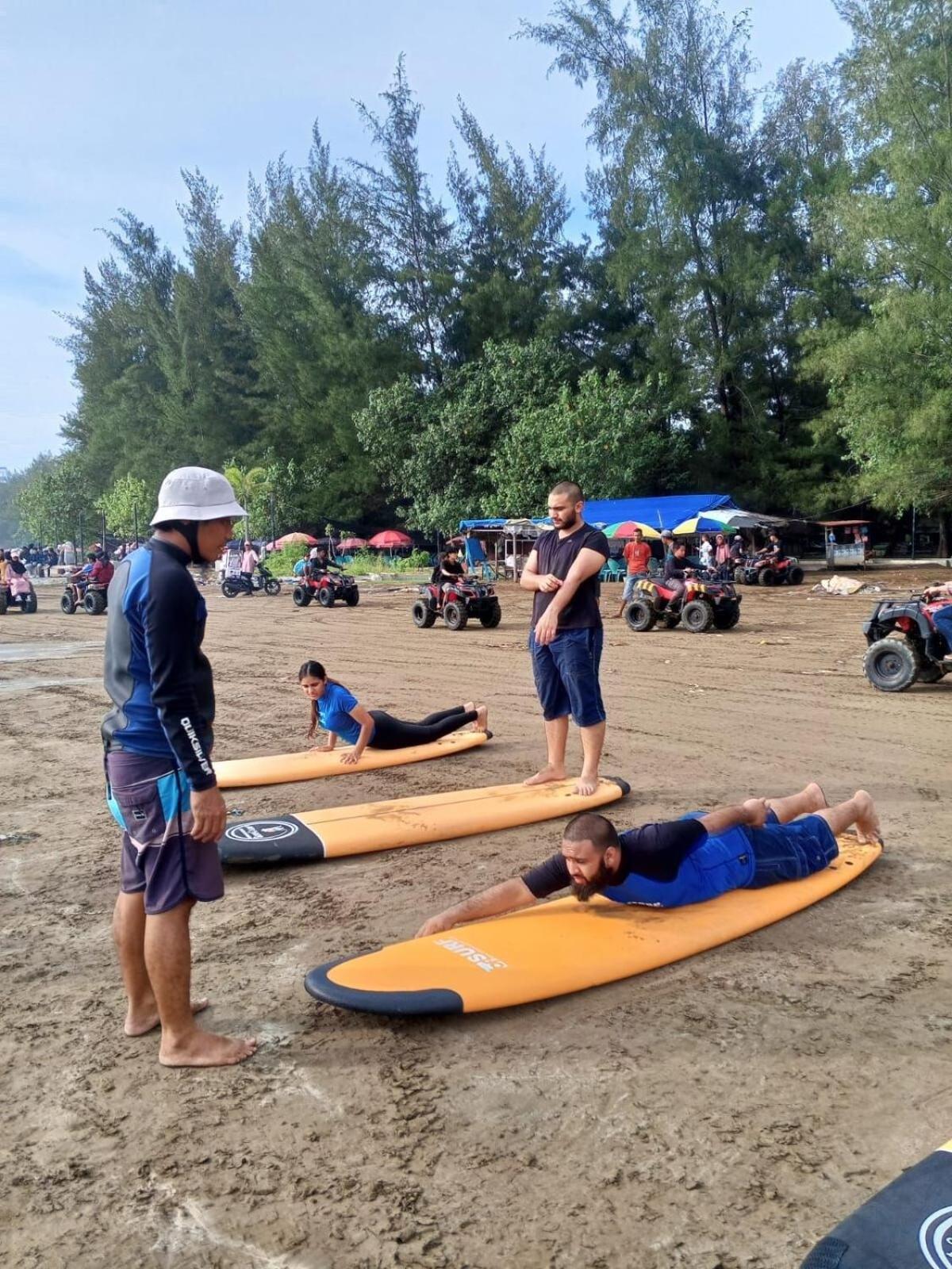 Air Manis Secret Surfcamp Apartment Taluk Batung ภายนอก รูปภาพ